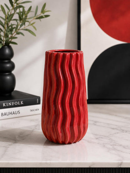 Modern Wavy Vase | 3D Printed Decorative Vase | Minimalist Home Decor